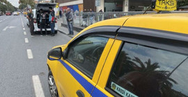 Yolcu seçen taksici: Taksim Meydan’da 50 Euro’ya yolcu taşıyorlar