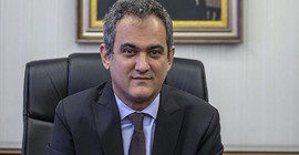 Bakandan savunma: Bazı vakıf ve derneklerle yapılan iş birliğinin amacı eğitimde kaliteyi artırmak
