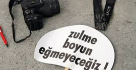 DFG, Ekim ayı Gazetecilere Yönelik Hak İhlalleri Raporu: 62 gazeteci tutuklu