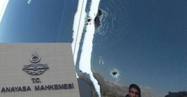 AYM zırhlı aracın taradığı minibüs olayı için 'yaşam hakkı ihlali' dedi