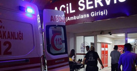 Depoda duvar çöktü: 8 işçi yaralandı