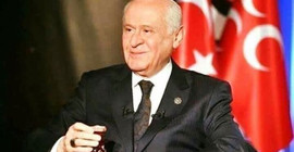 Yüksekova'da ilçe başkanlığı açılışı yapan MHP'li vekil: MHP, çayların içildiği teşkilatlardır