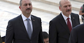 AKP'de kavga büyüyor: Abdulhamit Gül'den Süleyman Soylu'ya 'hukuk' yanıtı