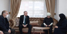 Erdoğan'dan Başak Cengiz'in ailesine ziyaret