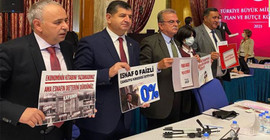 Ticaret Bakanlığı bütçe görüşmelerinde CHP’den pankartlı tepki: Esnaf, borcunu borçla ödüyor