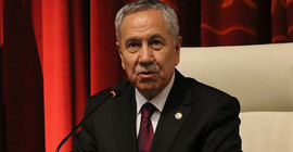Bülent Arınç: Birileri cebime ayda 10 bin dolar koymuyor