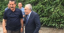 Halef selef arasında 'yolsuzluk' gerginliği