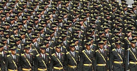 MSB'dan subay ve astsubaylara 'cinsel hayat' yönetmeliği: Kız arkadaşla yaşamak yok