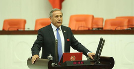 CHP’li Kaya: Geliyor gelmekte olan, gitti gitmekte olan, güle güle size