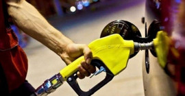Benzine 56 kuruş zam geldi: Pompa fiyatlarına yansıyacak