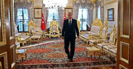 Selvi: Erdoğan öyle muhalefetin iddia ettiği gibi saraylarda yaşayan birisi değil