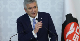 İstanbul Sanayi Odası Başkanı'ndan Merkez Bankası'na 'dolar' tepkisi: Şaşkınlıkla izliyoruz