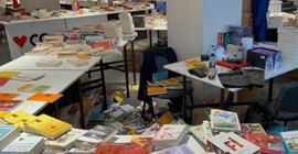Safranbolu'da ülkücüler 'Demirtaş kitapları satılıyor' diye fuarı basıp standlara saldırdı