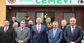 Adalet Bakanı'na cemevi yanıtı: Seçim yatırımı, samimi bulmuyoruz