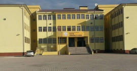 Okulda silahlı saldırıya uğrayan öğrenci yaşamını yitirdi