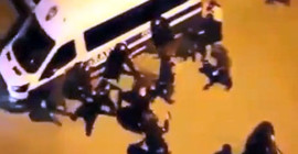 Tevhid Kitabevi'nin mühürlenmesini engellemek için polisle çatışan cihatçılara gözaltı