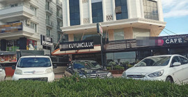 1 milyon liralık altın çalanlar, çamurlu ayakkabılarıyla bıraktıkları izlerden yakalandı