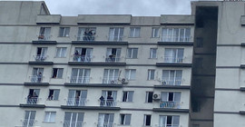 İstanbul'da 18 katlı binada yangın; mahsur kalanlar kurtarılmayı bekliyor