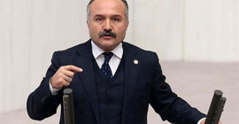 Erhan Usta İYİ Parti'deki görevinden istifa etti