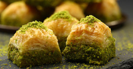 Kayınpederine zehirli baklava gönderen damat: 40 yıla kadar hapis cezası