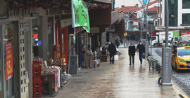 Türkiye'de bir ilk: Aşı olmayana iş yeri ruhsatı verilmeyecek
