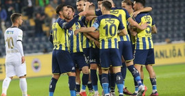 Fenerbahçe'nin yeni teknik direktörle ilk maçında 11 isim