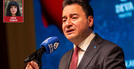 Babacan: Merkez Bankası'nın arka kapısından dolar satıyorlar