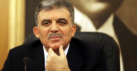 Abdullah Gül belinden operasyon geçirdi