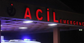 Denizli'de yolcu otobüsü tıra çarptı: 1 ölü, 21 yaralı