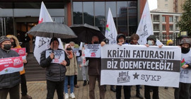 Kadıköy'de zam protestosu: Faturaları yaktılar