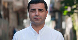 Demirtaş’a ‘Davutoğlu’na hakaretten’ hapis cezası