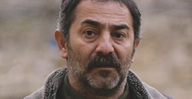 Oyuncu Ayberk Pekcan hayatını kaybetti