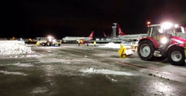 İstanbul Havalimanı'nda uçakların kalkışları da başladı