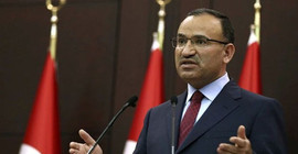 Yeni Adalet Bakanı Bozdağ: 'Fetullah Gülen bu ülkenin yetiştirdiği değerli bir kıymettir'
