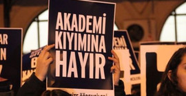 Akademisyenleri ihraç eden rektöre meslekten men cezası