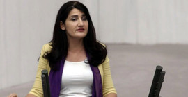HDP'li Semra Güzel'e tebligat: Sözlü ve yazılı savunma için 1 hafta süre verildi