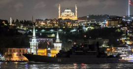 Rus savaş gemileri İstanbul Boğazı'ndan Karadeniz'e geçti