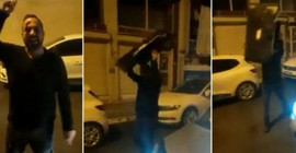 Iğdırlı yurttaş, elektrik dağıtım şirketinin önünde televizyonunu parçaladı