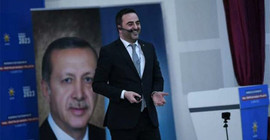 AKP’li başkandan CHP’ye: Böyle bir liderleri olsa Atatürk’ün heykellerini yıkarlar