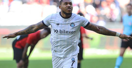 Adana Demirspor dolu dizgin