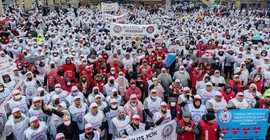 Bakırköy Belediyesi'nde greve katılan 10 işçi işten atıldı