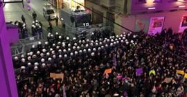 İstanbul Valiliği, kadınların 8 Mart gece yürüyüşünü 'hak ve özgürlüklerin korunması için' yasakladı