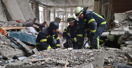 Uluslararası Af Örgütü: Hava saldırısında ekmek ve yiyecek kuyruğundaki siviller öldü