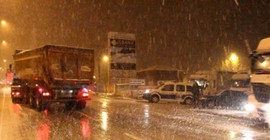 İstanbul’da kar nedeniyle TIR ve kamyonların girişine izin verilmeyecek