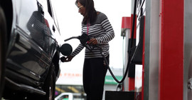 Fiyat artışları sürüyor: Benzin ve motorine zam geldi