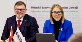 Meclis yoklamasında ‘var’ gösterilen AKP’li vekil Bölünmez, İzmir’den çıktı