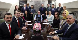 Erdoğan, Putin'e 'Onurlu çıkış yap' diyeceğini açıkladı