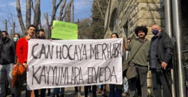 Boğaziçi’nde görevden alınan Can Candan, üniversiteye davul zurnayla döndü