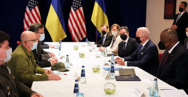 Biden, Ukraynalı bakanlarla ilk kez bir araya geldi