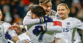 ABD ve Katar'dan istenen Mesut Özil: Fenerbahçe'ye hizmet etmek istiyorum
